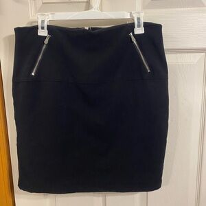 Black Skirt with Zipper Pockets